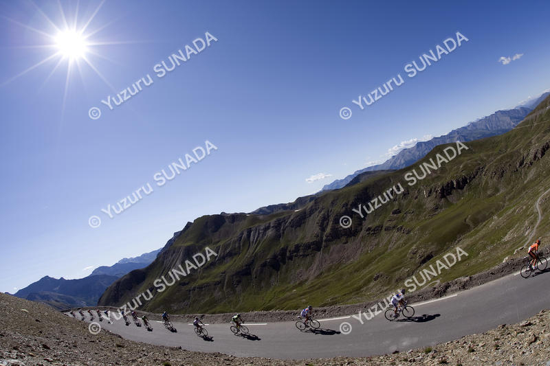 Peloton on Col de la Bonette018p.jpg